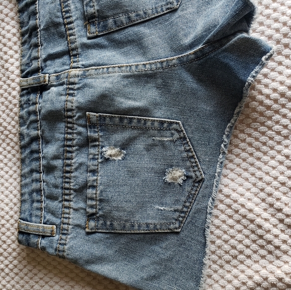 Forever 21 Denim Shorts - Picture 7 of 11